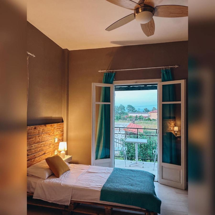 Actru'S Homes Roda  Luaran gambar